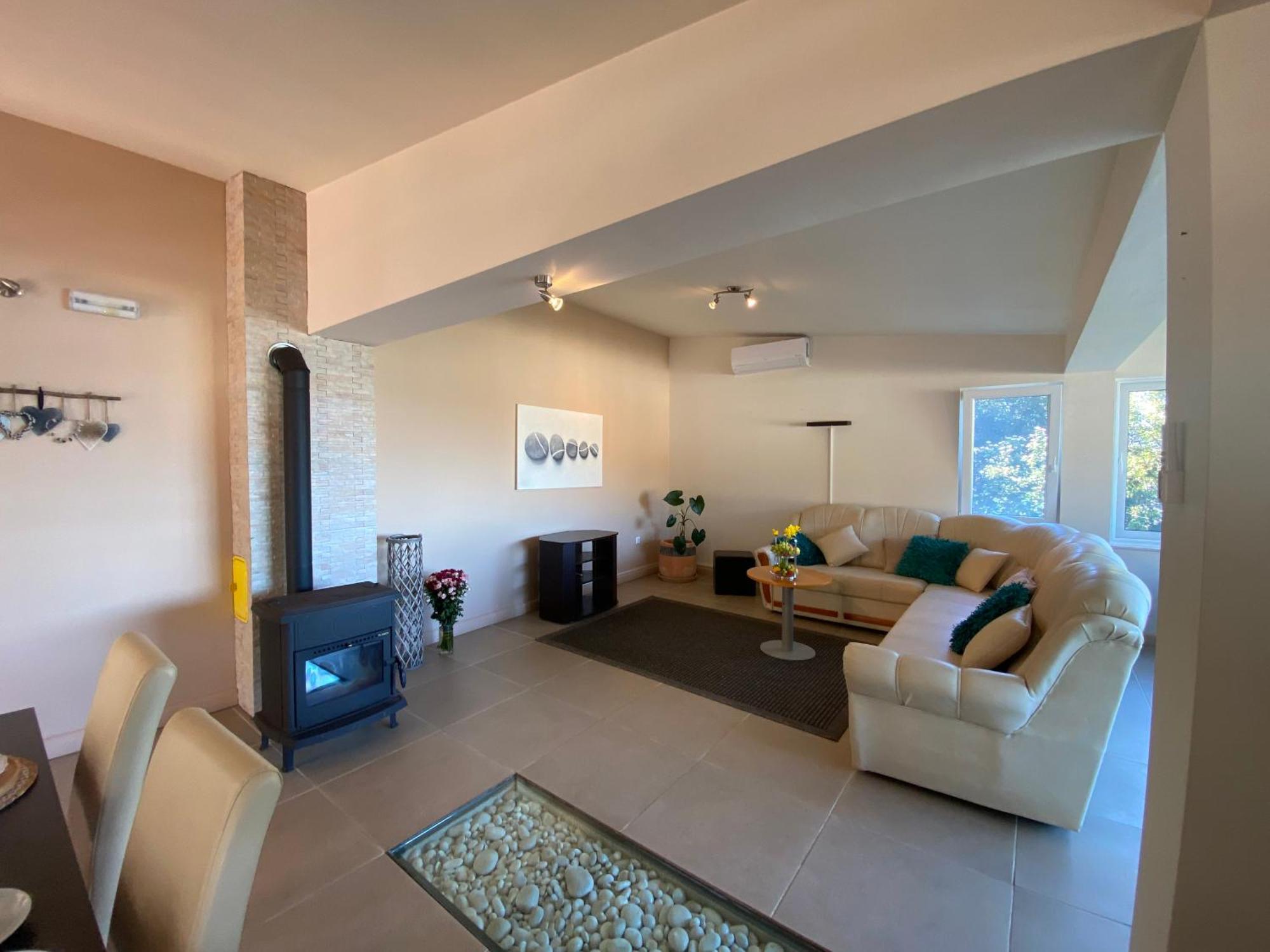 Apartments Eva Savar 外观 照片