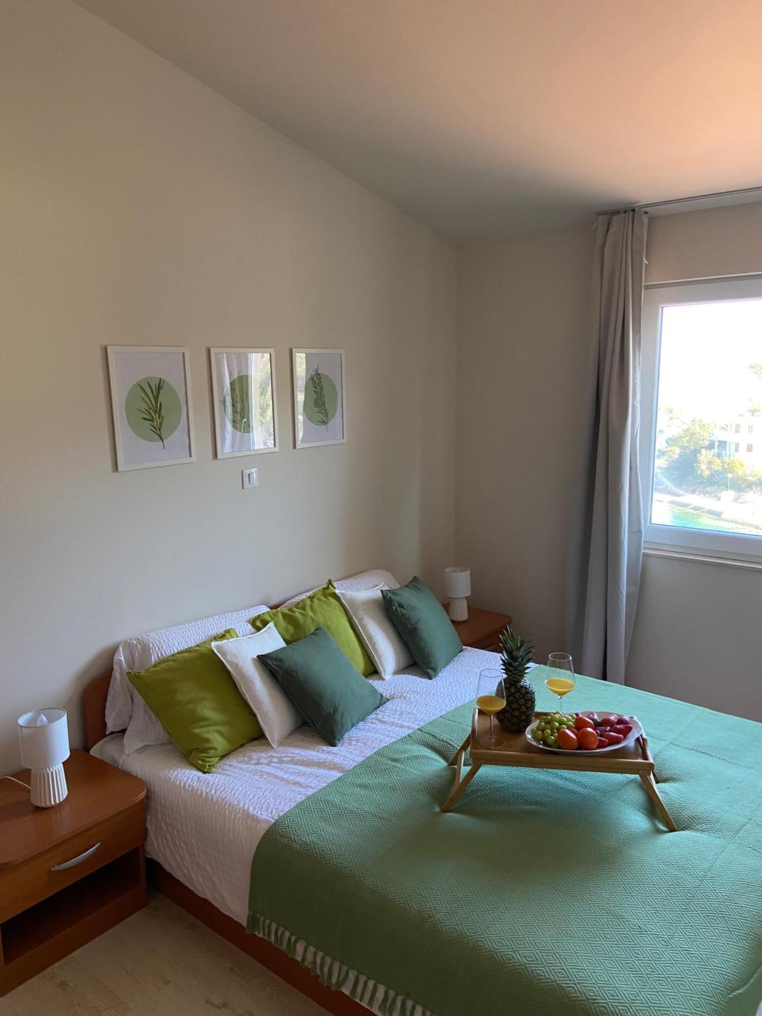 Apartments Eva Savar 外观 照片