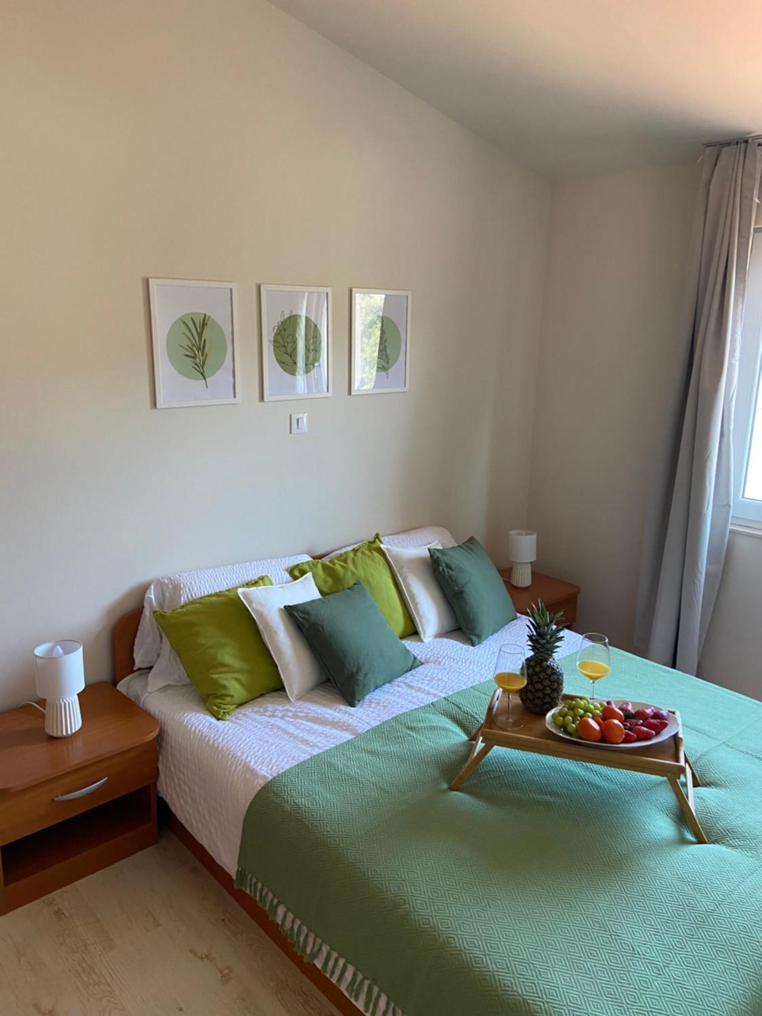 Apartments Eva Savar 外观 照片